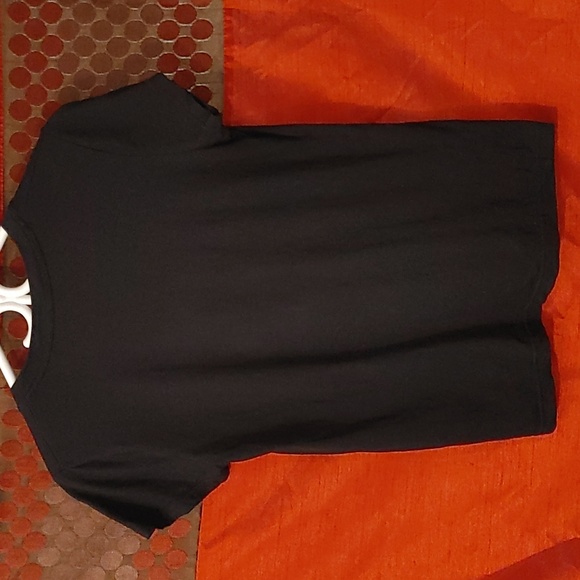 ✅I Love Canada T-Shirt - Picture 3 of 3